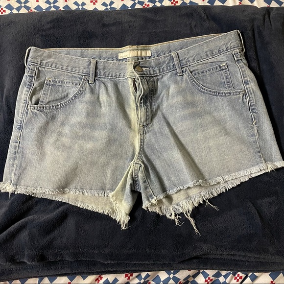 Old Navy Pants - Old Navy size 16 denim shorts